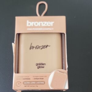 Golden Glow Bronzer Compact